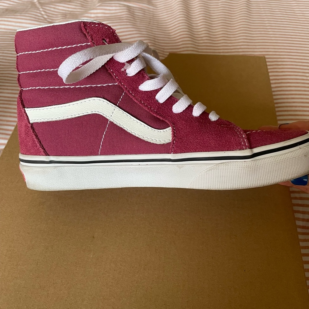Vans High-Top Sneakers in Red and White